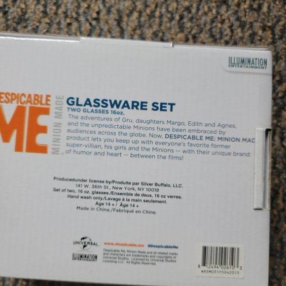 NIB Despicable Me Collectible Glassware Set of 2 Glasses - Picture 7 of 10